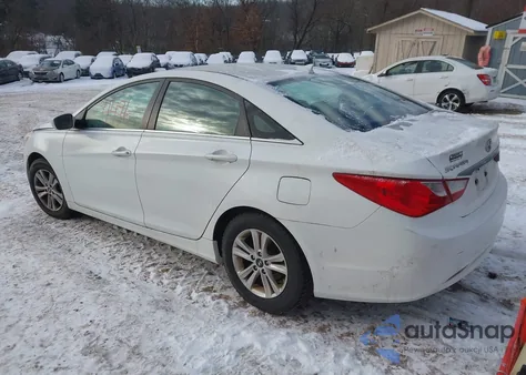 2013 Hyundai Sonata Gls z USA, uszkodzony, nr VIN 5NPEB4AC9DH757911